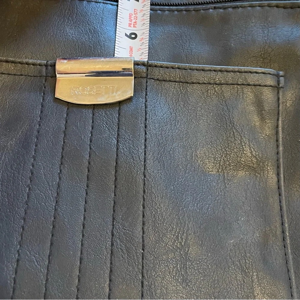 Chic‎ Black Crossbody Bag